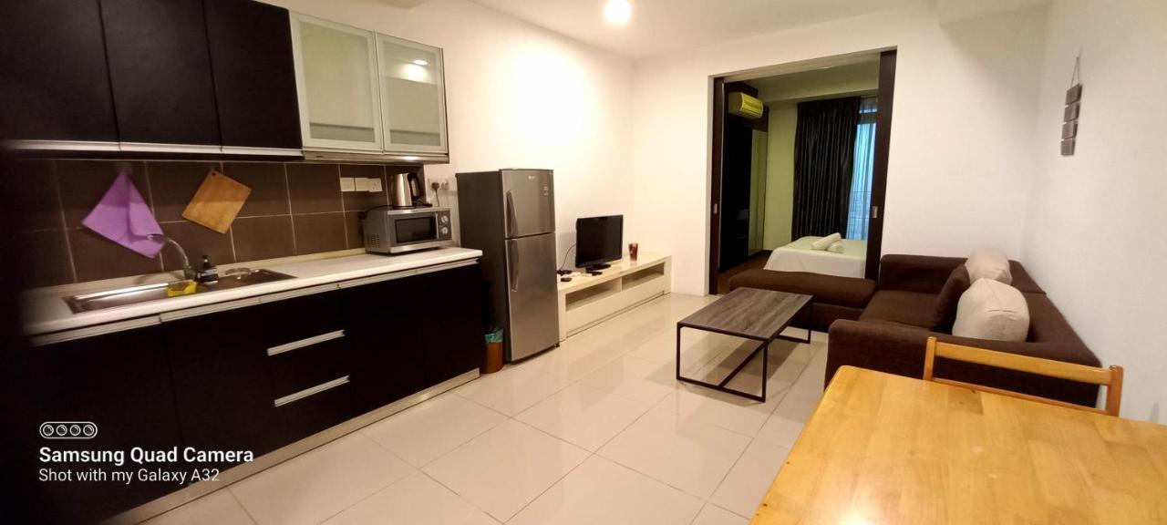 Taragon Bbcc Apartment Kuala Lumpur Exterior photo